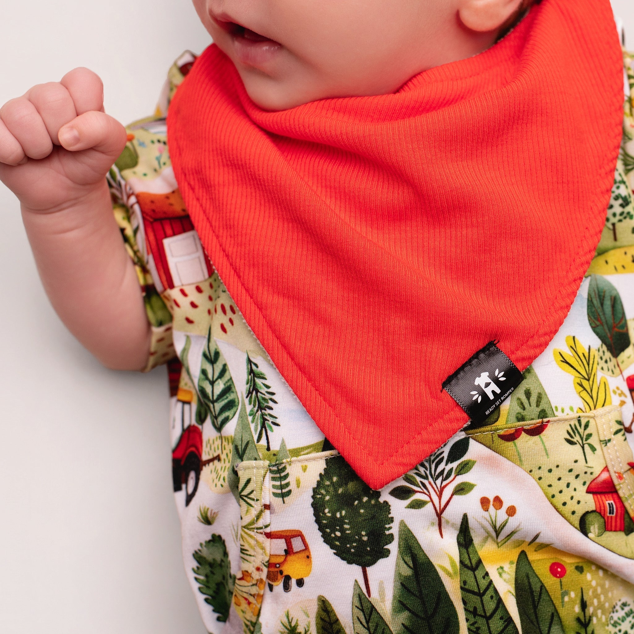 Bib in Ribbed Coral
